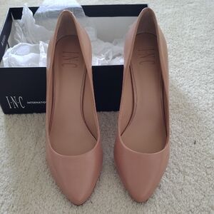 INC International Concepts Tan Heels Elegant Design